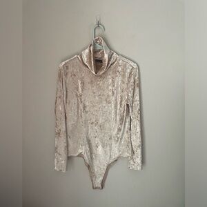 Zara Velvet Bodysuit Soft Cream Long Sleeve Holiday Party Top L